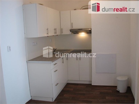 Pronájem bytu 2kk, 45 m² - 2