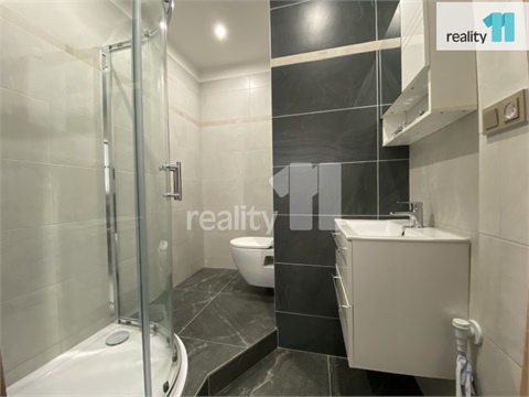 Pronájem bytu 2kk, 43 m² 2