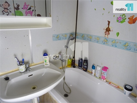 Pronájem bytu 2kk, 42 m² - 2