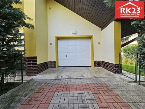 Prodej rodinného domu, 240 m² - 18