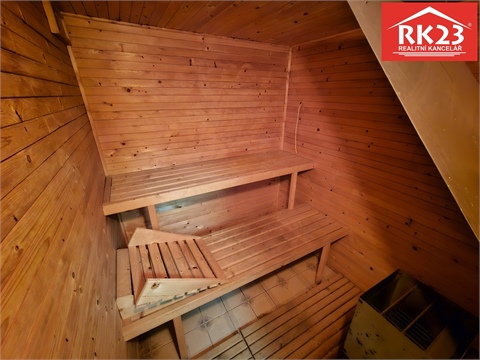 Prodej rodinného domu, 240 m² - 16