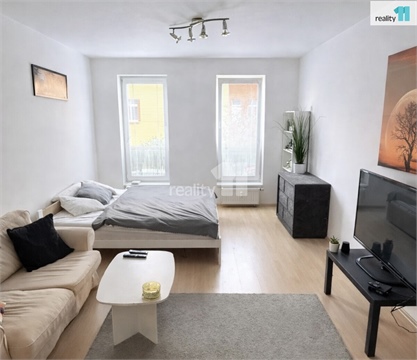 Pronájem bytu 1kk, 50 m² - 0