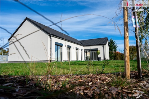 Prodej rodinného domu, 135 m² - 24