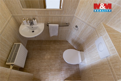 Prodej rodinného domu, 280 m² - 10