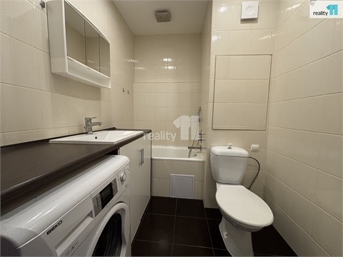 Pronájem bytu 2kk, 40 m² 2