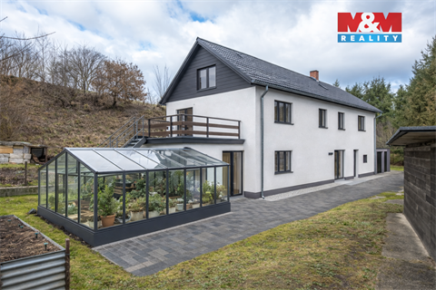 Prodej rodinného domu, 212 m² 10