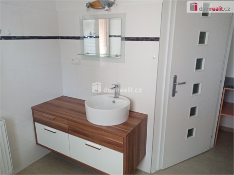 Pronájem bytu 1+1, 45 m² - 8