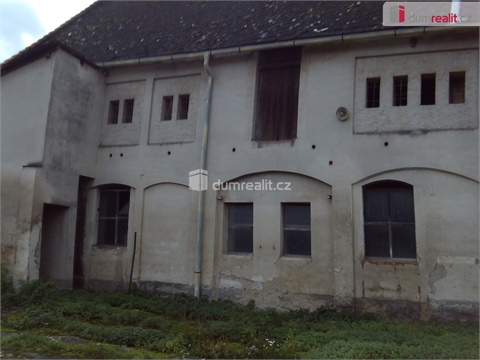 Prodej zemědělského objektu, 833 m² 4