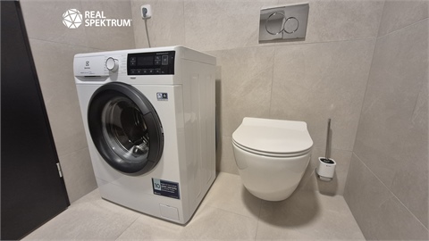 Pronájem bytu 1kk, 33 m² 8