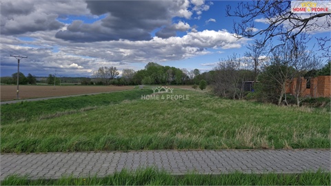 Prodej stavebního pozemku, 1 600 m² 8