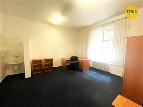 Pronájem kanceláře, 90 m² - 4