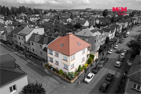 Prodej rodinného domu, 294 m² - 14