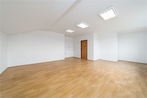 Pronájem kanceláře, 123 m² 20