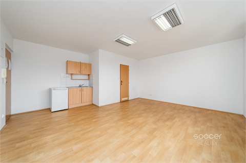 Pronájem kanceláře, 123 m² - 18