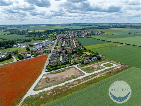 Prodej stavebního pozemku, 705 m² 0