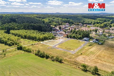 Prodej stavebního pozemku, 1 061 m² 8