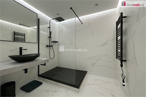 Pronájem bytu 4+1, 87 m² - 0