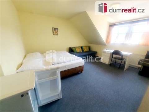 Pronájem atypického bytu, 18 m² - 2