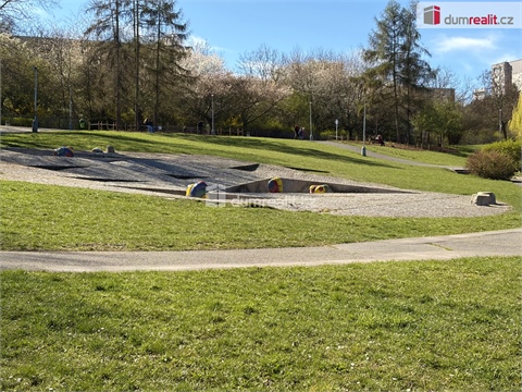 Prodej bytu 2kk, 46 m² 24