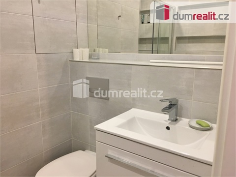 Prodej bytu 2kk, 46 m² - 18