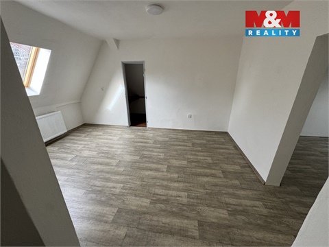 Prodej bytu 2+1, 88 m² - 18