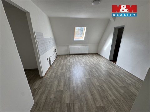 Prodej bytu 2+1, 88 m² 18