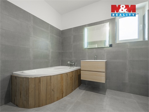 Prodej rodinného domu, 107 m² - 4