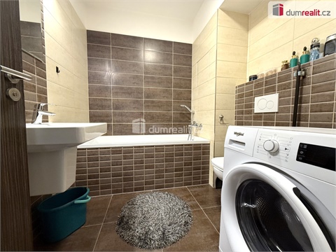 Prodej bytu 2kk, 72 m² - 16