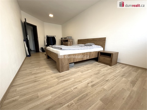 Prodej bytu 2kk, 72 m² - 14