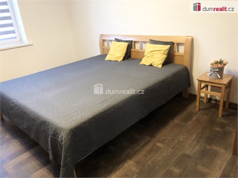 Pronájem bytu 3kk, 97 m² 8