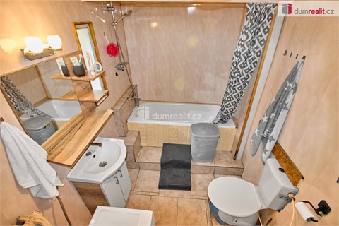 Prodej rodinného domu, 120 m² - 6