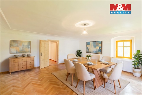 Prodej rodinného domu, 270 m² - 24