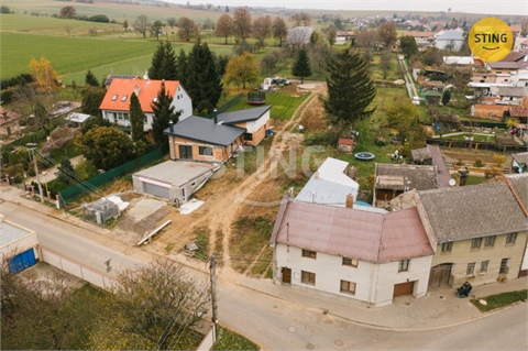 Prodej stavebního pozemku, 1 126 m² 2