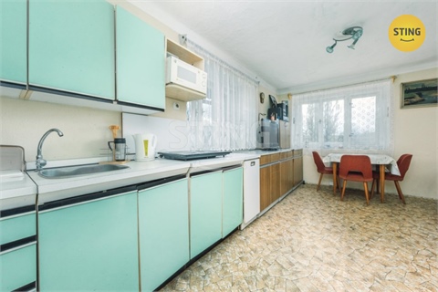 Prodej rodinného domu, 400 m² - 8