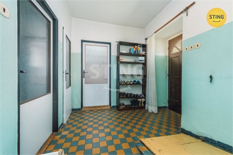 Prodej rodinného domu, 400 m² 12