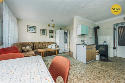 Prodej rodinného domu, 400 m² - 6