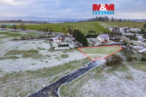 Prodej stavebního pozemku, 1 009 m² 2