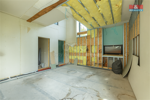 Prodej rodinného domu, 327 m² 8