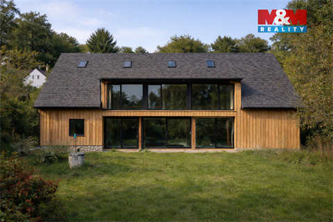 Prodej rodinného domu, 327 m² 6