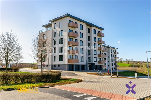 Prodej bytu 3kk, 87 m² 22