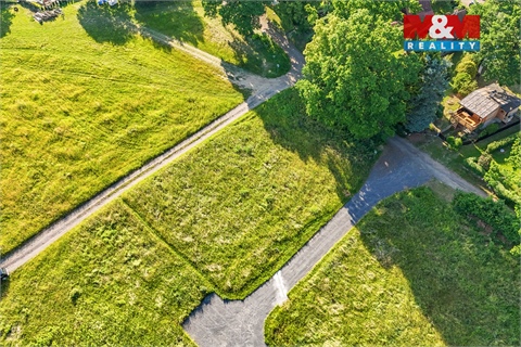 Prodej stavebního pozemku, 1 201 m² 12