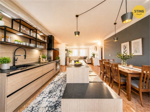 Prodej rodinného domu, 197 m² 8