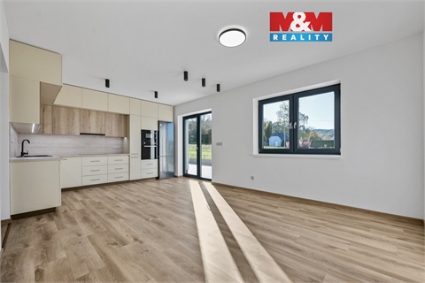 Prodej rodinného domu, 126 m² 0