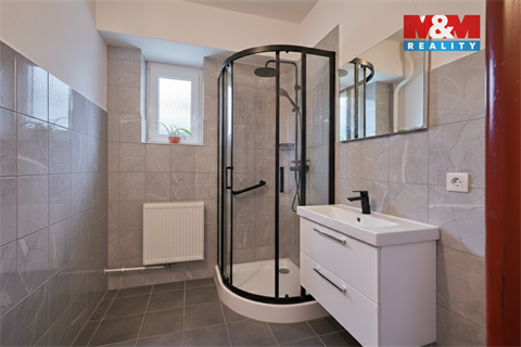 Prodej rodinného domu, 140 m² - 0