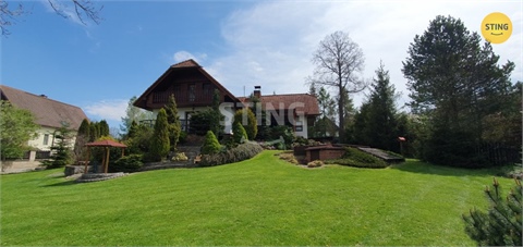 Prodej rodinného domu, 268 m² - 10