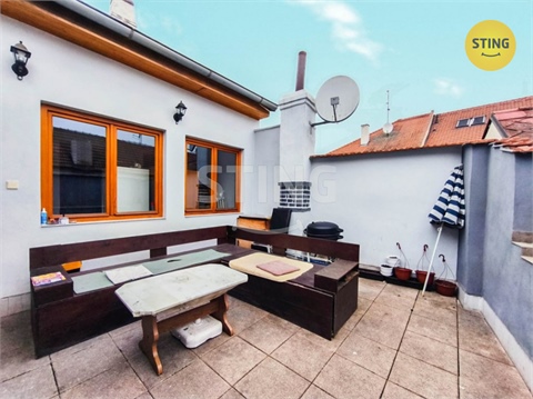 Prodej rodinného domu, 256 m² 2