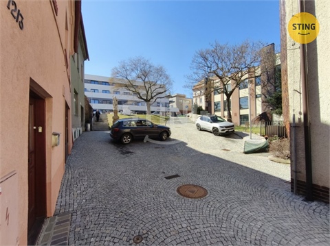 Prodej rodinného domu, 256 m² - 14