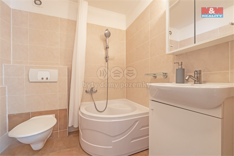 Prodej rodinného domu, 126 m² - 20