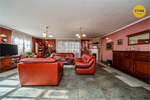 Prodej rodinného domu, 220 m² 14