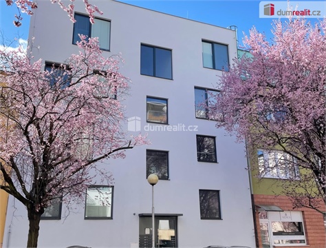 Pronájem bytu 1kk, 37 m² - 0